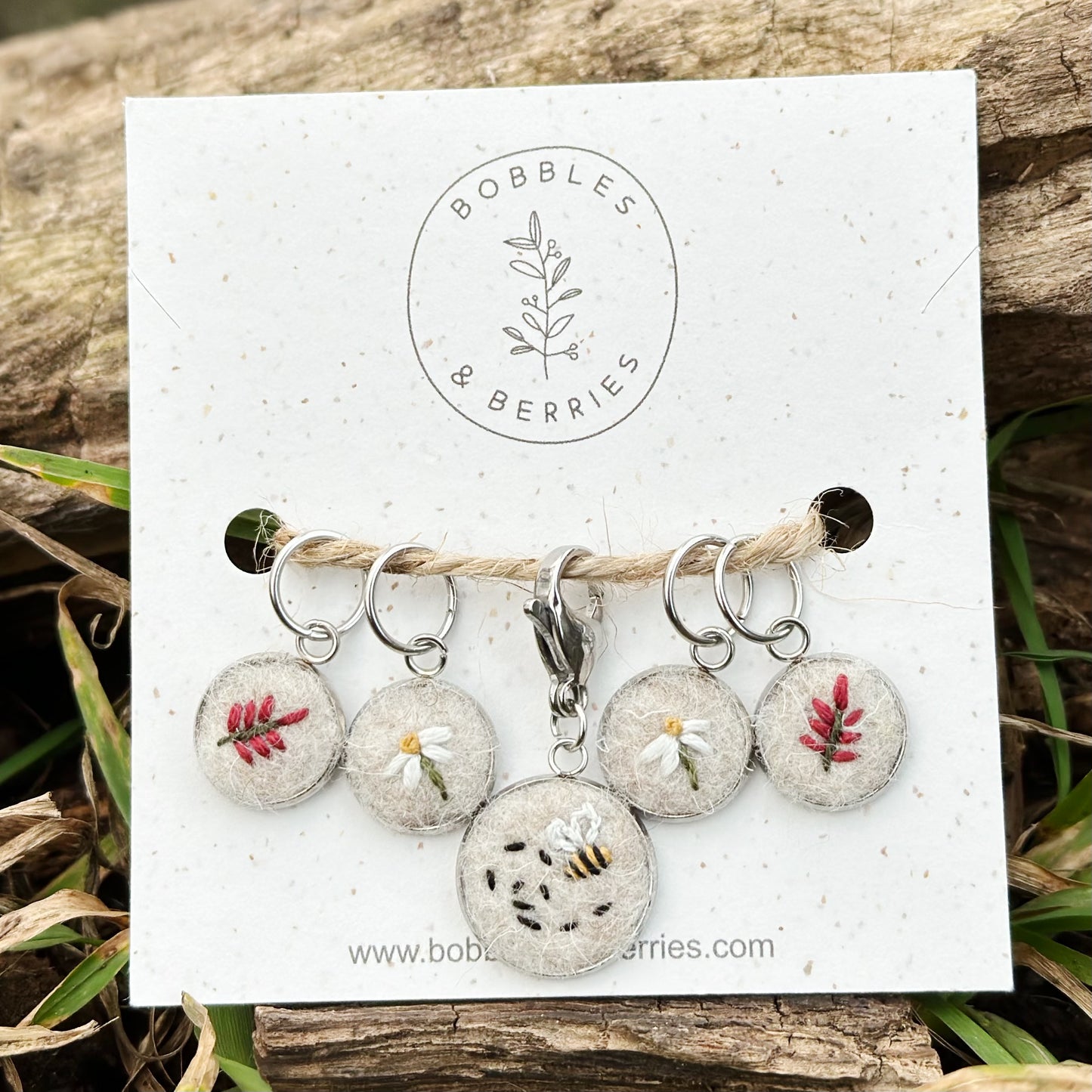 Bumblebees · Stitch Marker Set