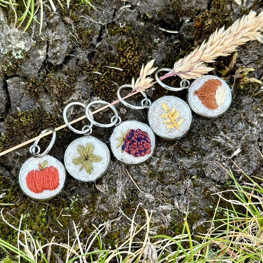 Autumn Foraging · Stitch Marker Set