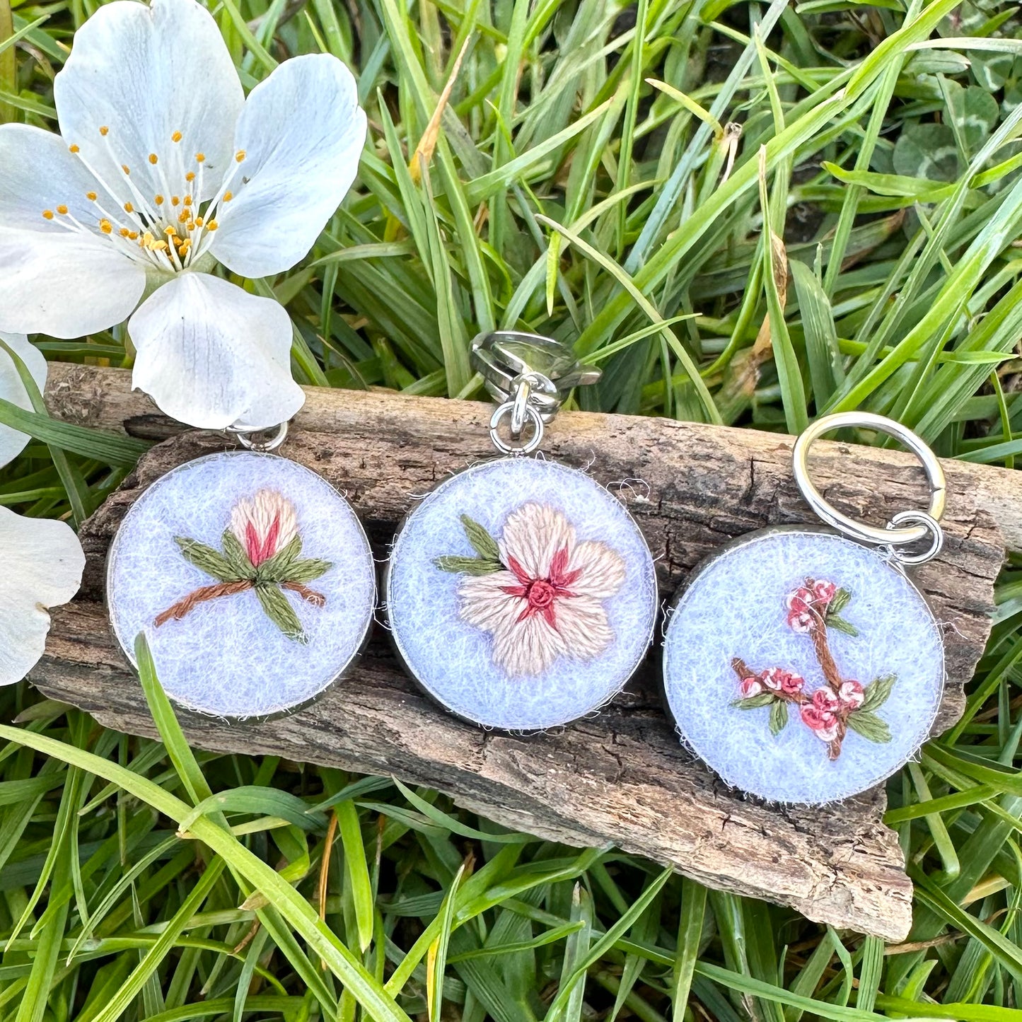 Cherry Blossoms · Stitch Marker Set