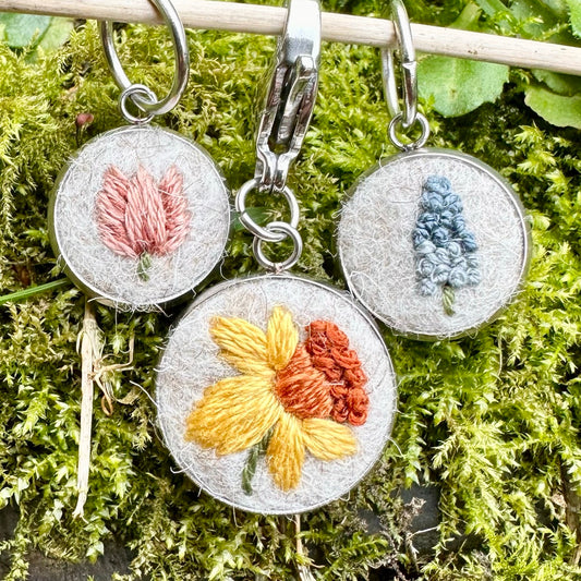 Spring Bulbs · Stitch Marker Set