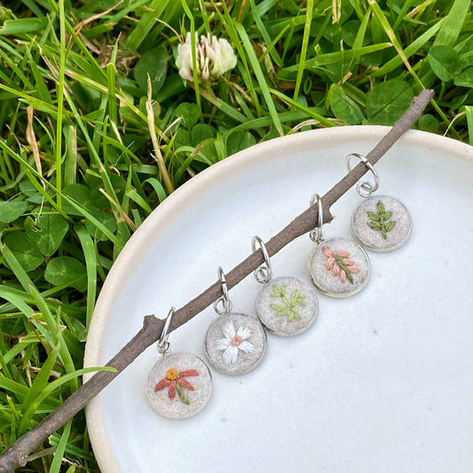 Meadow · Stitch Marker Set